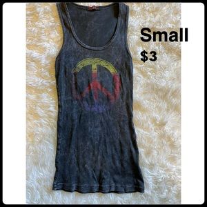 Peace sign tank